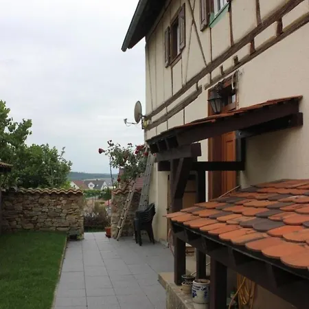 Huette Helga * Waldalgesheim